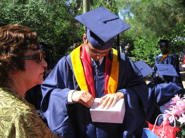 Spring 2007 Graduation 080